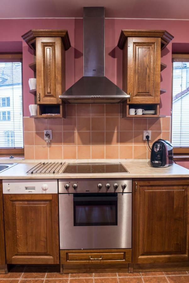 Apartamento Spacious&quiet Attic Flat In Centre + Parking
