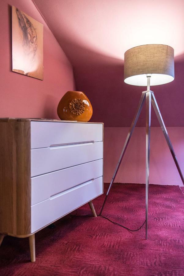 Spacious&quiet Attic Flat In Centre + Parking